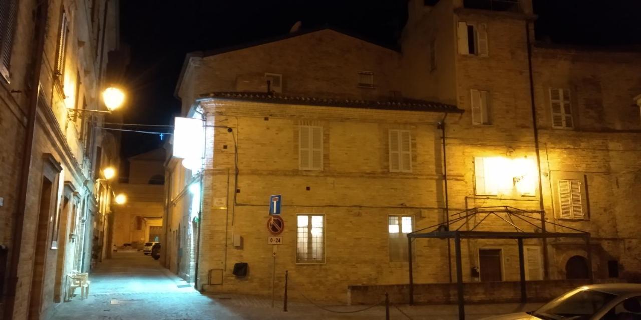 B&B Dimora Damiani Montefiore dell'Aso Экстерьер фото